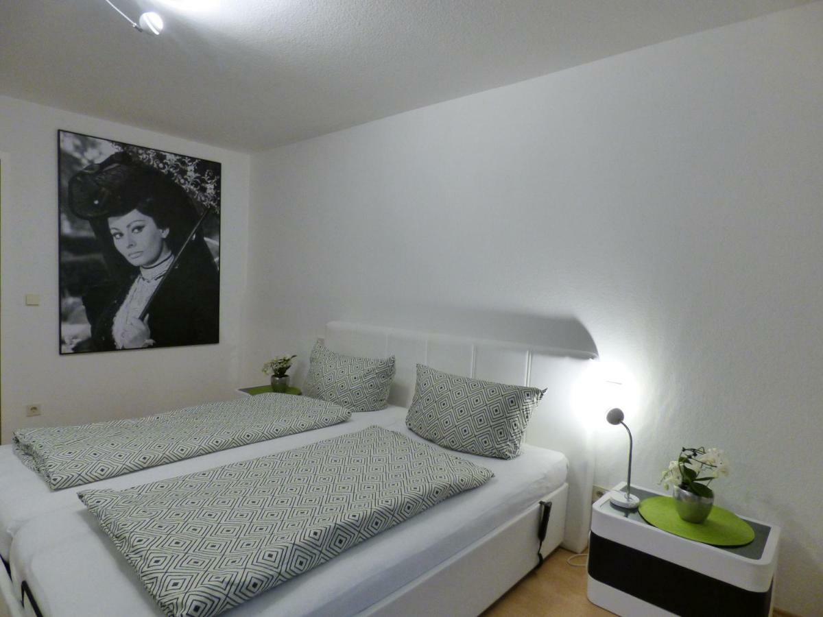 באדן-באדן Domino Apartment מראה חיצוני תמונה