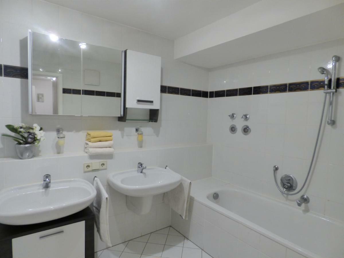 באדן-באדן Domino Apartment מראה חיצוני תמונה