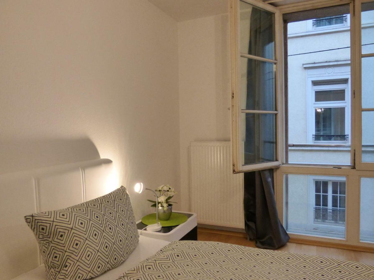 באדן-באדן Domino Apartment מראה חיצוני תמונה